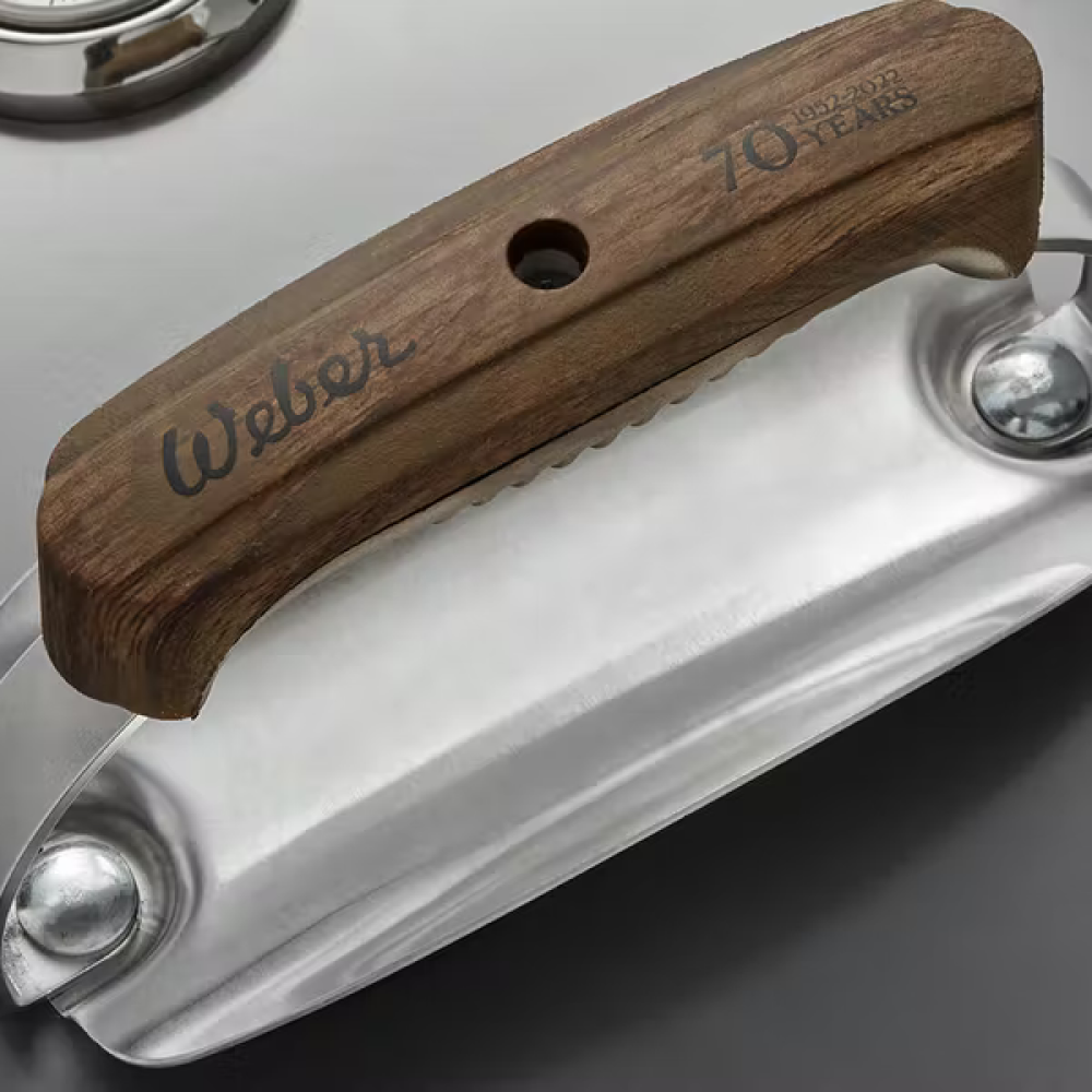 Угольный гриль Weber Master-Touch GBS E-5755 57 см черный 14801004